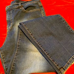 Gloria Distressed Jeans